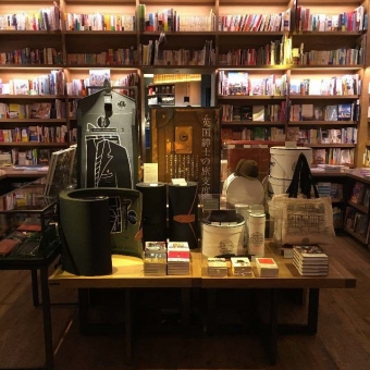 代官山 蔦屋書店『英国紳士の旅支度』フェア にて商品をお取り扱いいただいております。